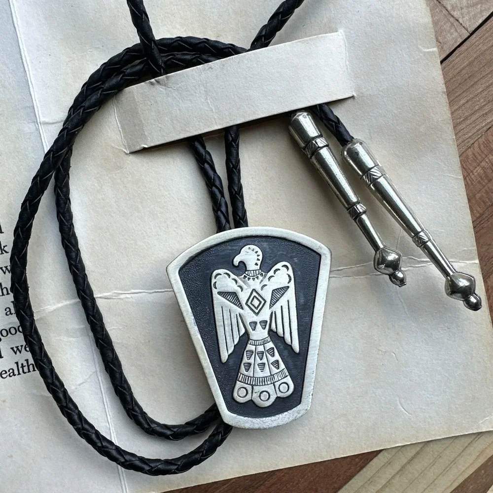 Woolaroc Thunderbird‎ Native American Bolo Tie 35 Inch Leather 925 Sterling